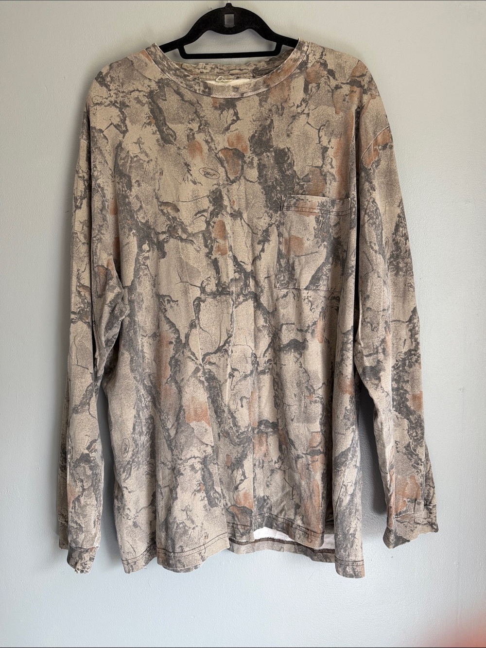 Vintage 90s Natural Gear Hunting Gorpcore Outdoor Camo Long Sleeve Pocket Tee XL
